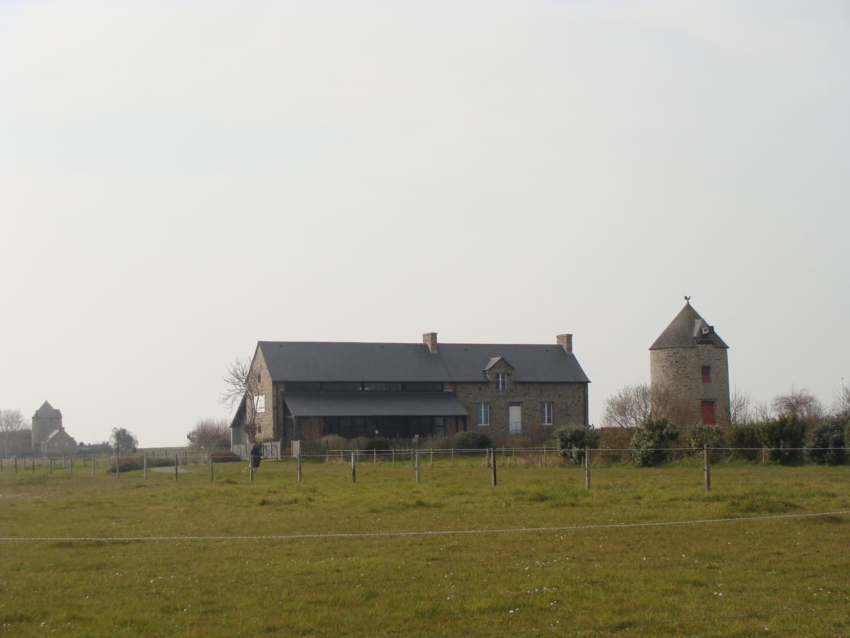 Chambres D'Hotes Le Petit Angle Saint-Broladre Εξωτερικό φωτογραφία